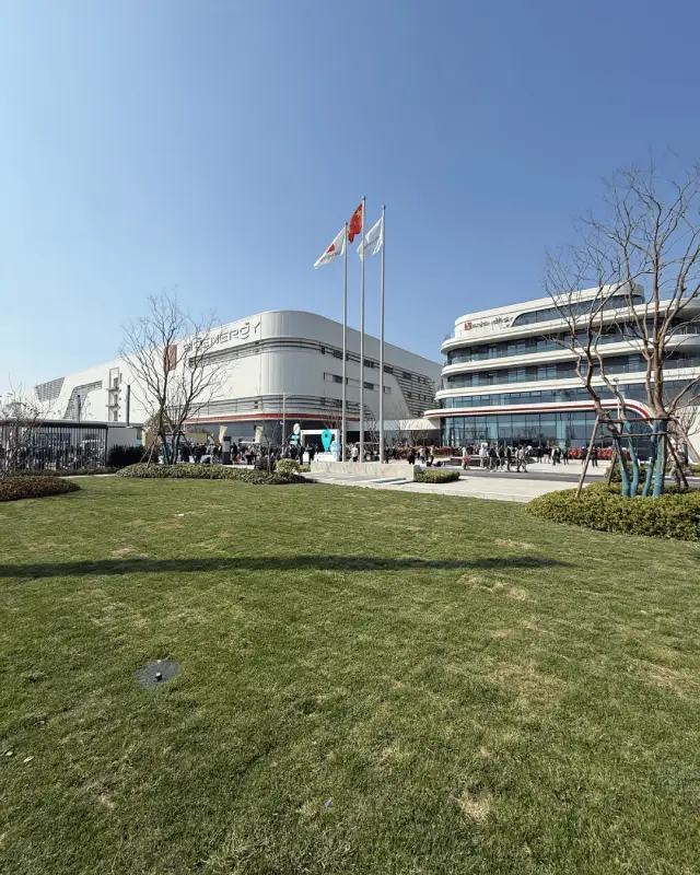 Sigenergy Smart Energy Centre Launch_ Front